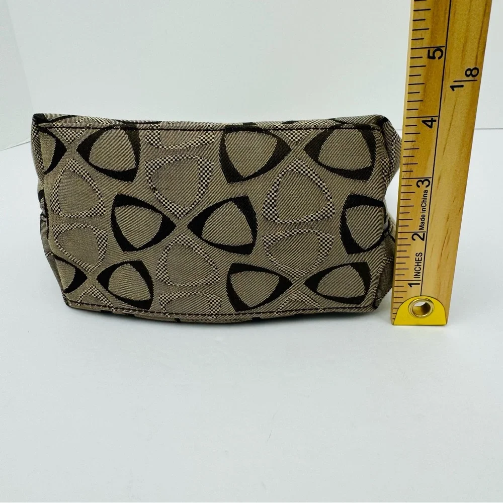 Liz Claiborne Vintage Y2K mini shoulder bag. Canvas exterior geometric pattern.